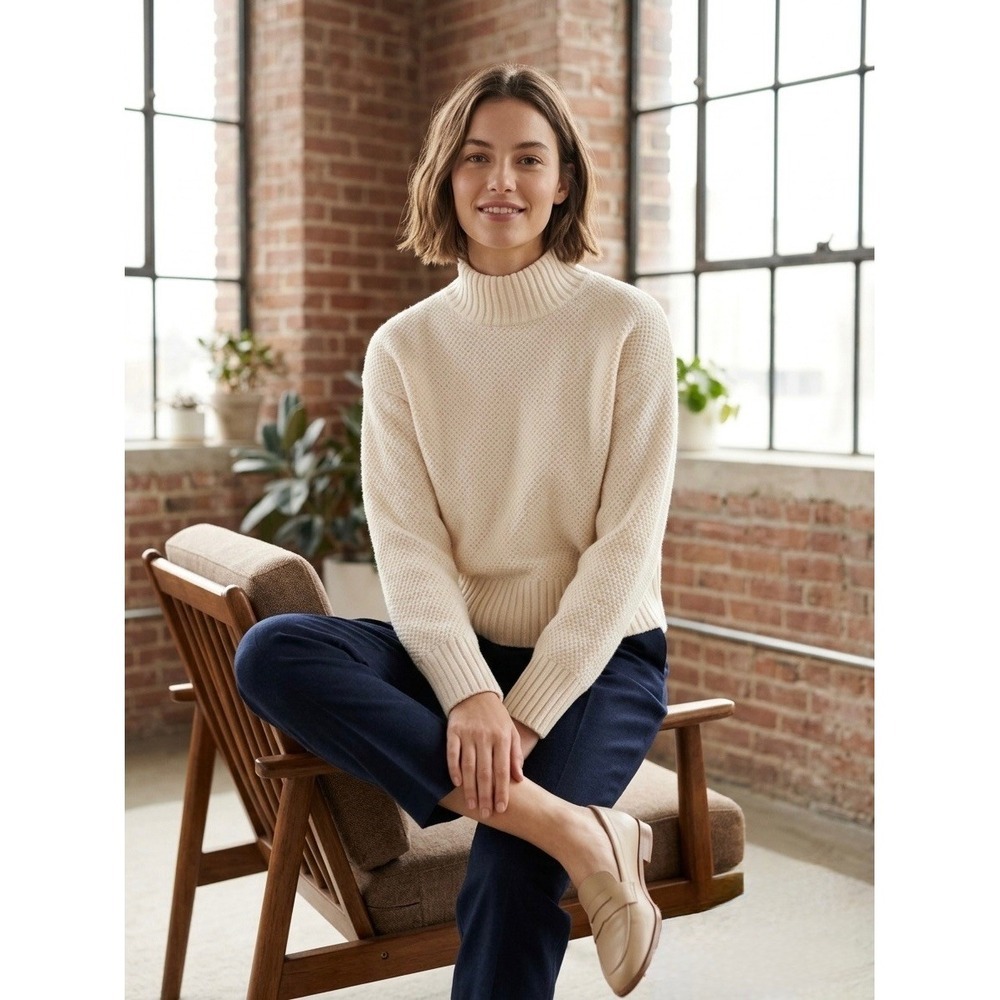 Everlane Wool Cashmere Waffle Knit Mock Neck Sweater Cream Ivory Small Boxy